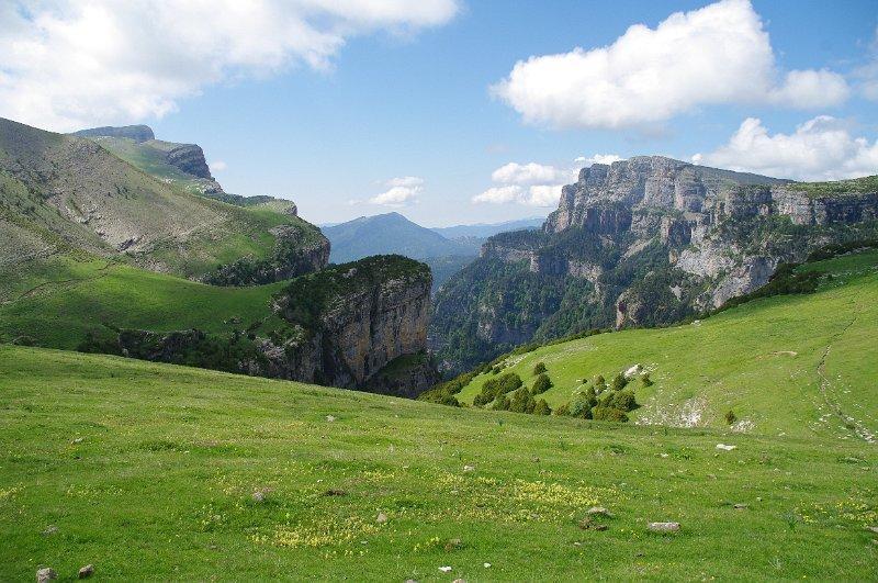 Bungalows Pena Montanesa 아인사 외부 사진