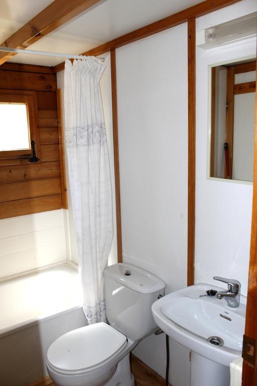 Bungalows Pena Montanesa 아인사 객실 사진