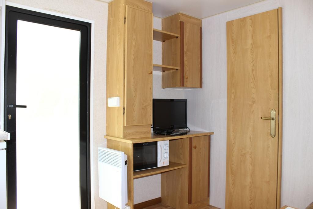 Bungalows Pena Montanesa 아인사 객실 사진